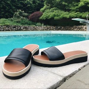 See By Chloe Platform Leather Robin Slides